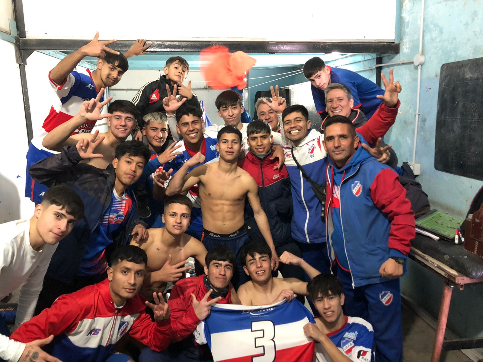 FUTBOL MENOR Y JUVENIL: ROSARIO ENFRENTO A SAN FRANCISCO