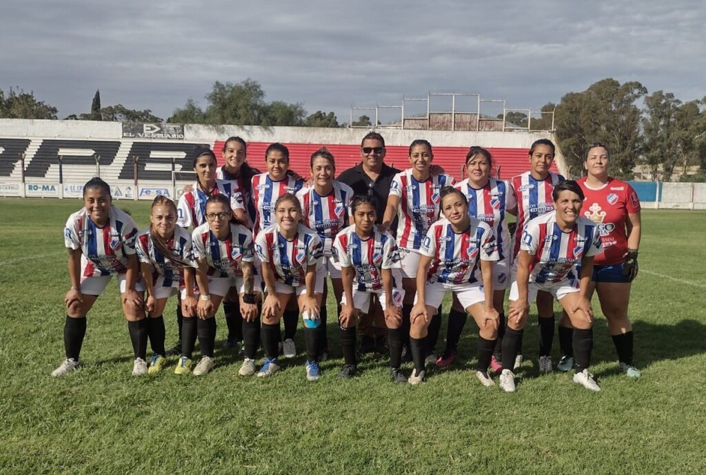 ROSARIO LO EMPATO SOBRE EL FINAL ANTE HURACAN EN EL COLOSO