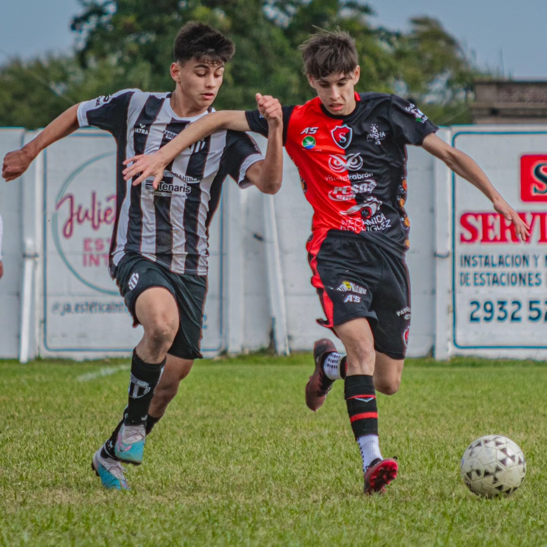 MENORES Y JUVENILES: EN LA PREVIA A LOS CLASICOS, SPORTING ENFRENTO A LINIERS B