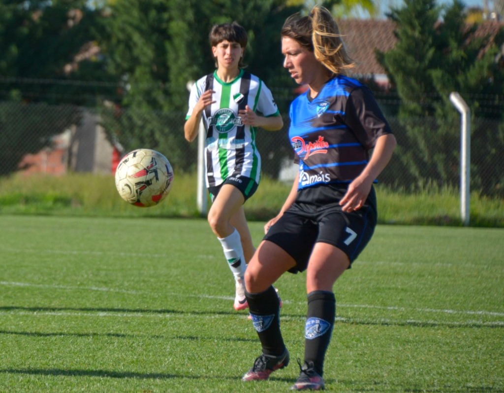 PUERTO BELGRANO CAYO POR GOLEADA ANTE VILLA MITRE