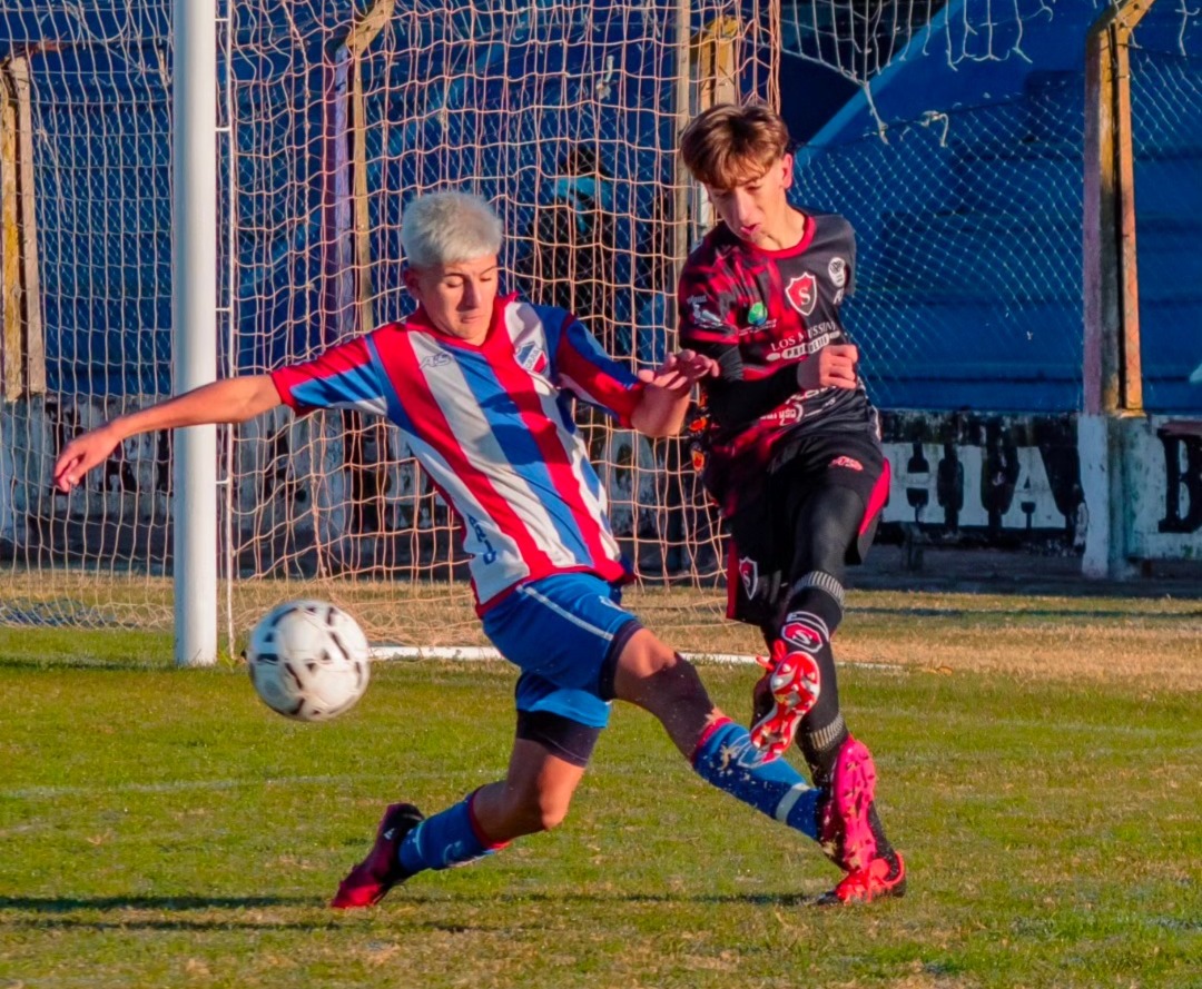 ROSARIO Y SPORTING JUEGAN LOS CLASICOS DEL FUTBOL JUVENIL EN EL COLOSO