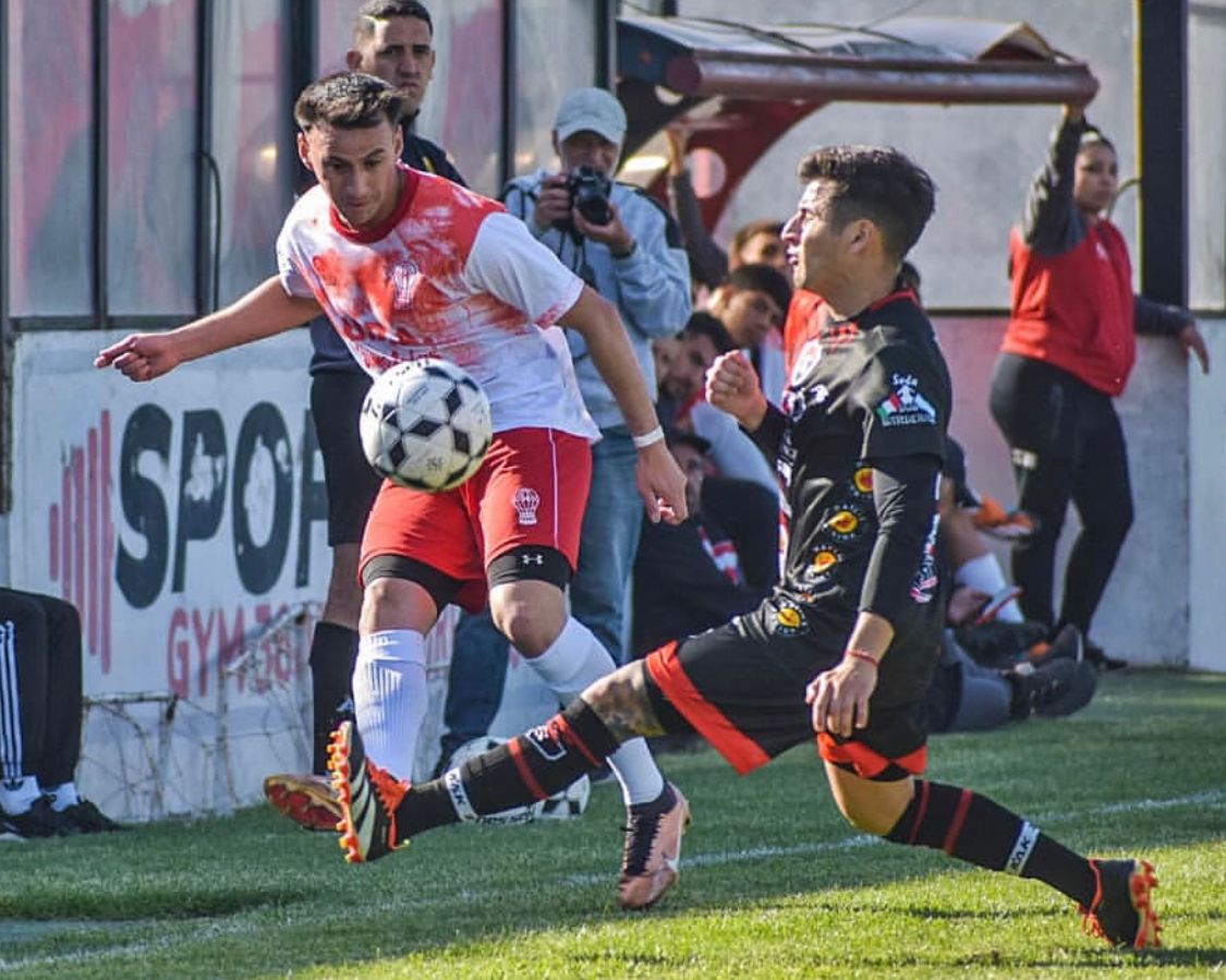 SPORTING PERDIO ANTE HURACAN Y QUEDO SIN CHANCES DE CLASIFICAR EN LA LIGA