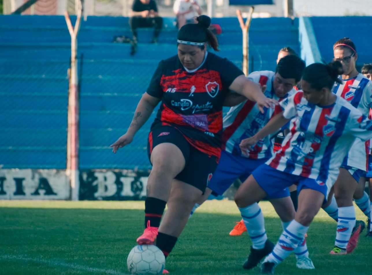 EL PIE MAGICO DE ALEXIA VILLANI LE DIO LA VICTORIA A SPORTING ANTE ROSARIO