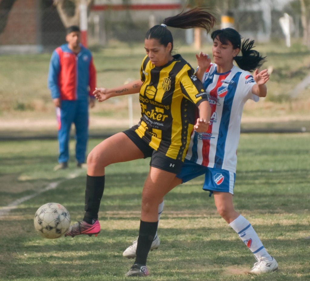 OLIMPO NO PRESENTA EQUIPO Y ROSARIO SUMARA LOS PUNTOS SIN JUGAR