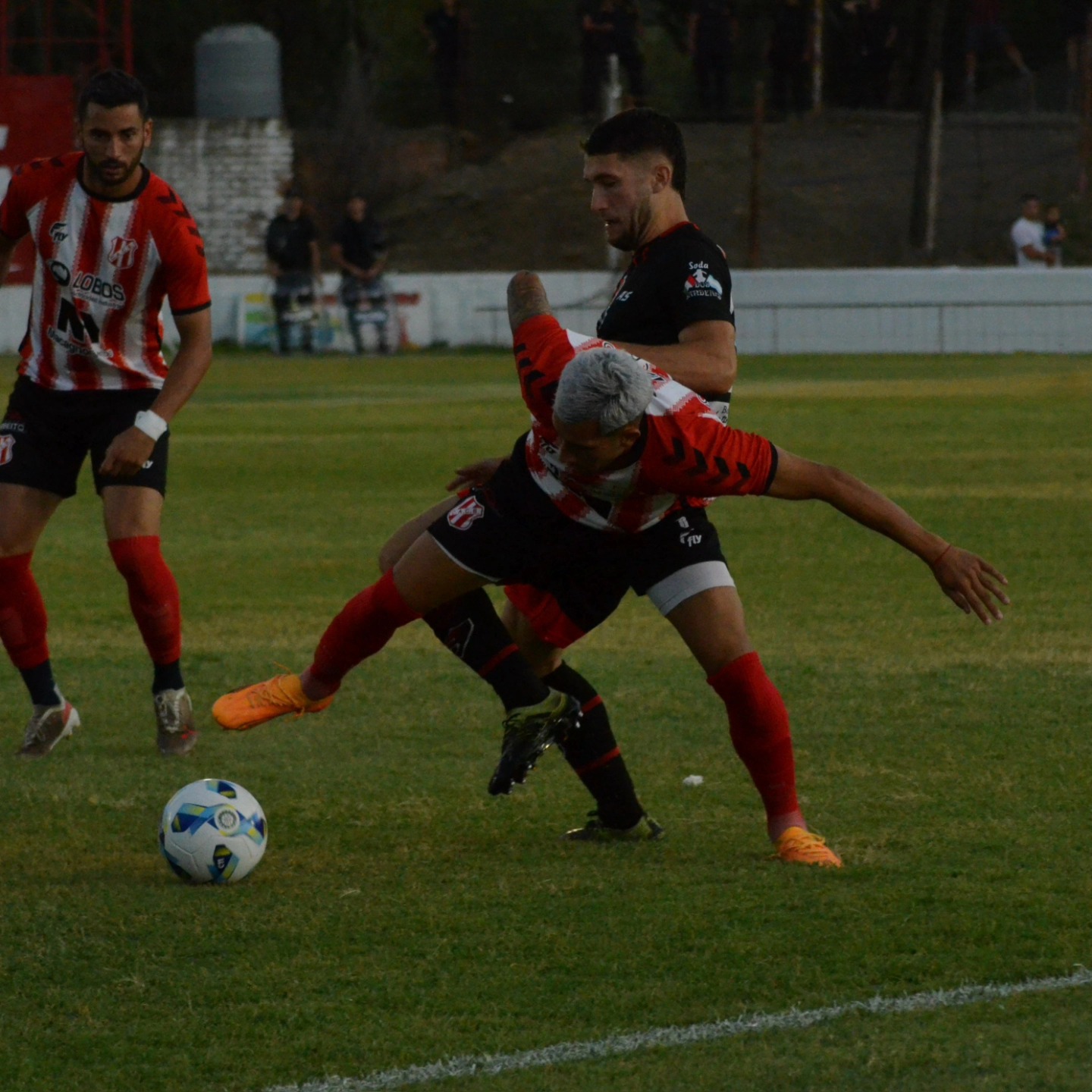 SPORTING SUFRIO UNA NOCHE “BRAVA” Y QUEDO ELIMINADO EN GENERAL PICO