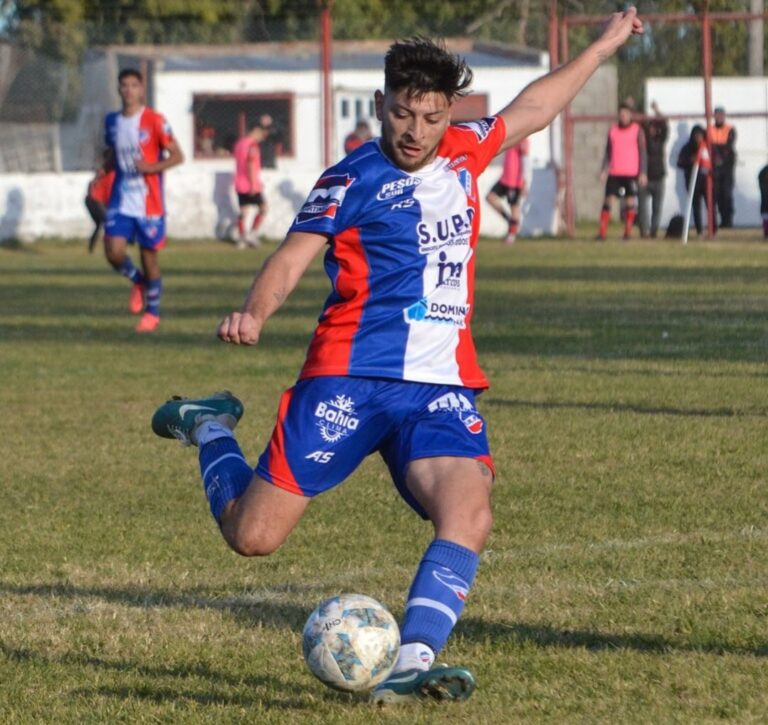 ROSARIO VA POR LA HAZAÑA Y LA VENTAJA ANTE COMERCIAL EN WHITE